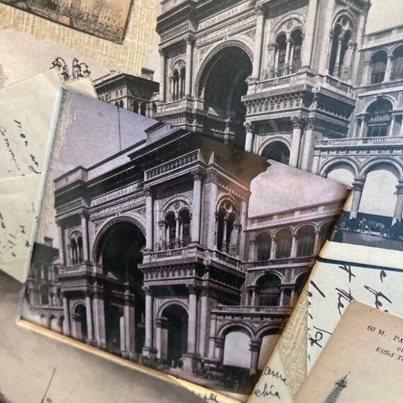 Vintage Look Photo Album - Picture 2 of 6